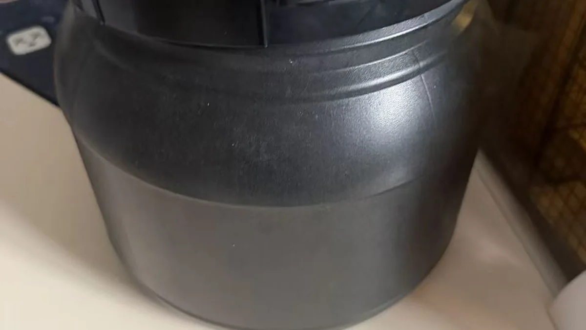 黑色导电PE化学品运输桶样品